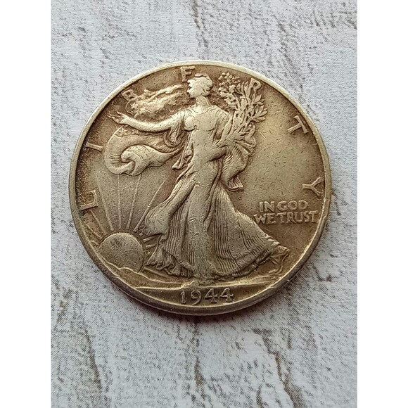 U.S. 1944 Walking Liberty Half Dollar Coin | Ungraded Circulated - Picture 1 of 4
